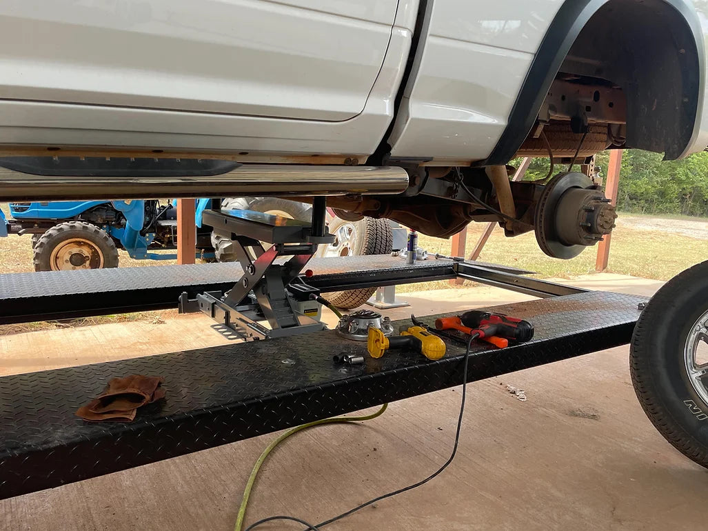 Wildfire 4500 lb Jack | Air Over Hydraulic Bridge Jack