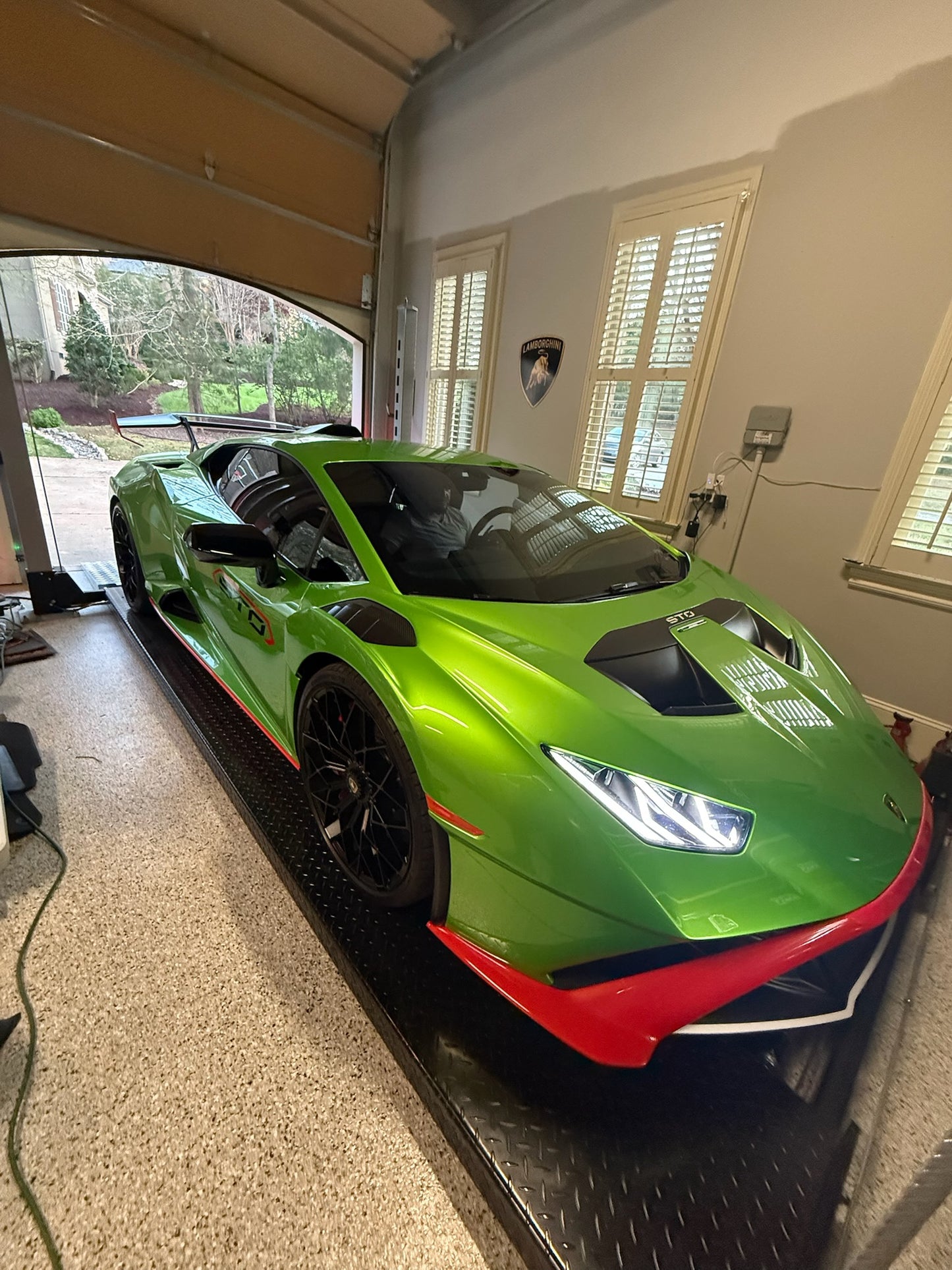 Wildfire 9000 Exotic Lift | High Quality Car Storage Lift