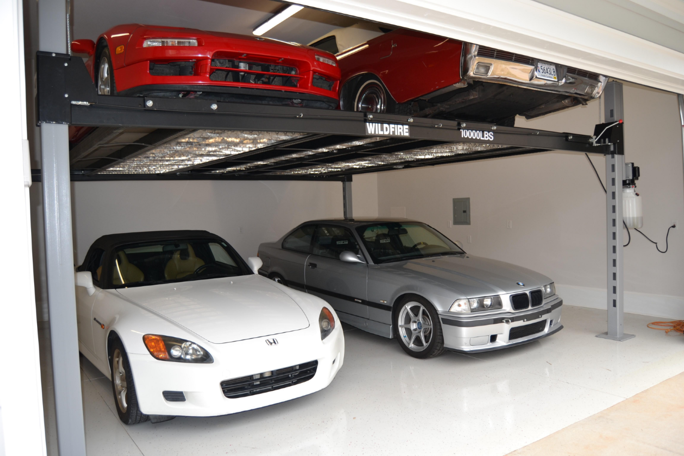 Wildfire 10000 Double Wide heavy duty car lift for garage