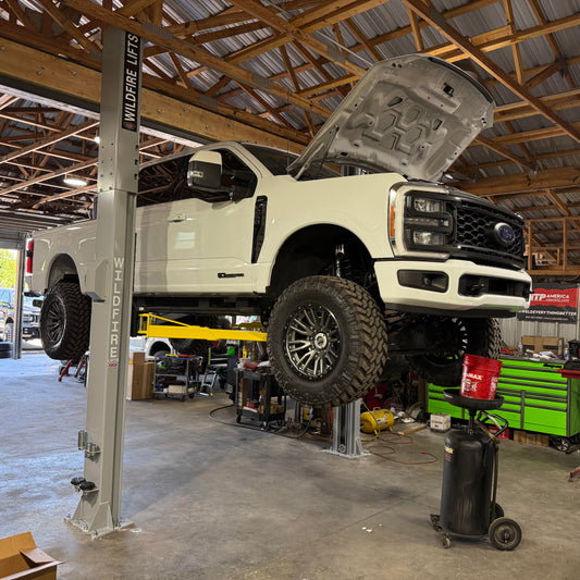WF10KPRO-CF | 10000 LBS |  2‑Post Lift